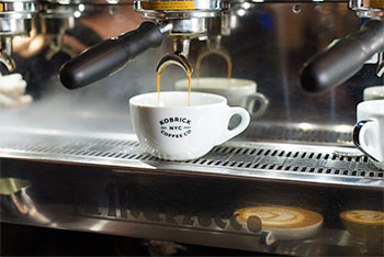 Double Espresso in Kobricks Cup
